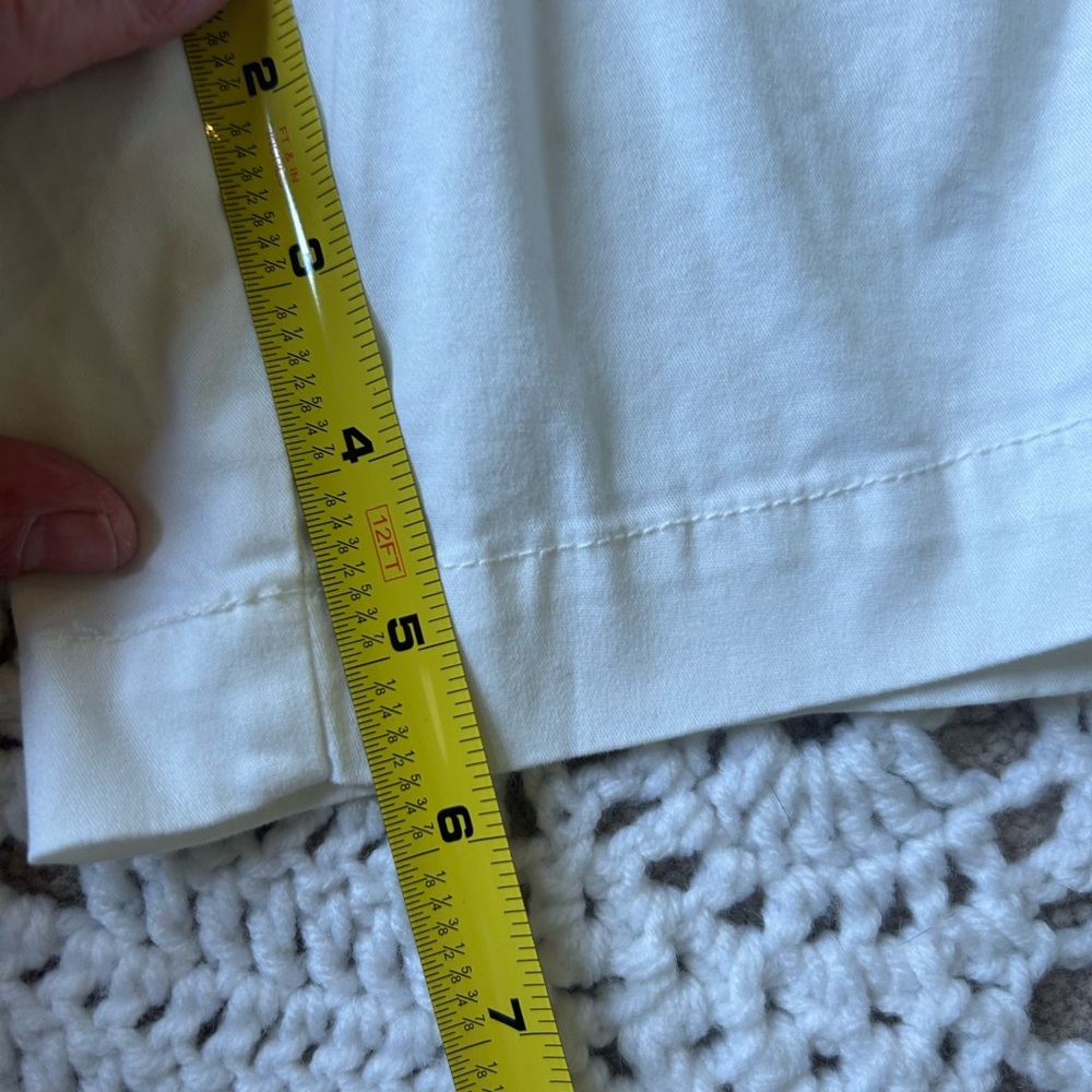 NWT Croft & Barrow Classic Shorts Mid Rise Size 16 White - Picture 4 of 5